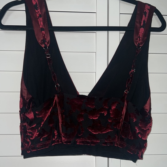 Free People - Picture 4 of 4